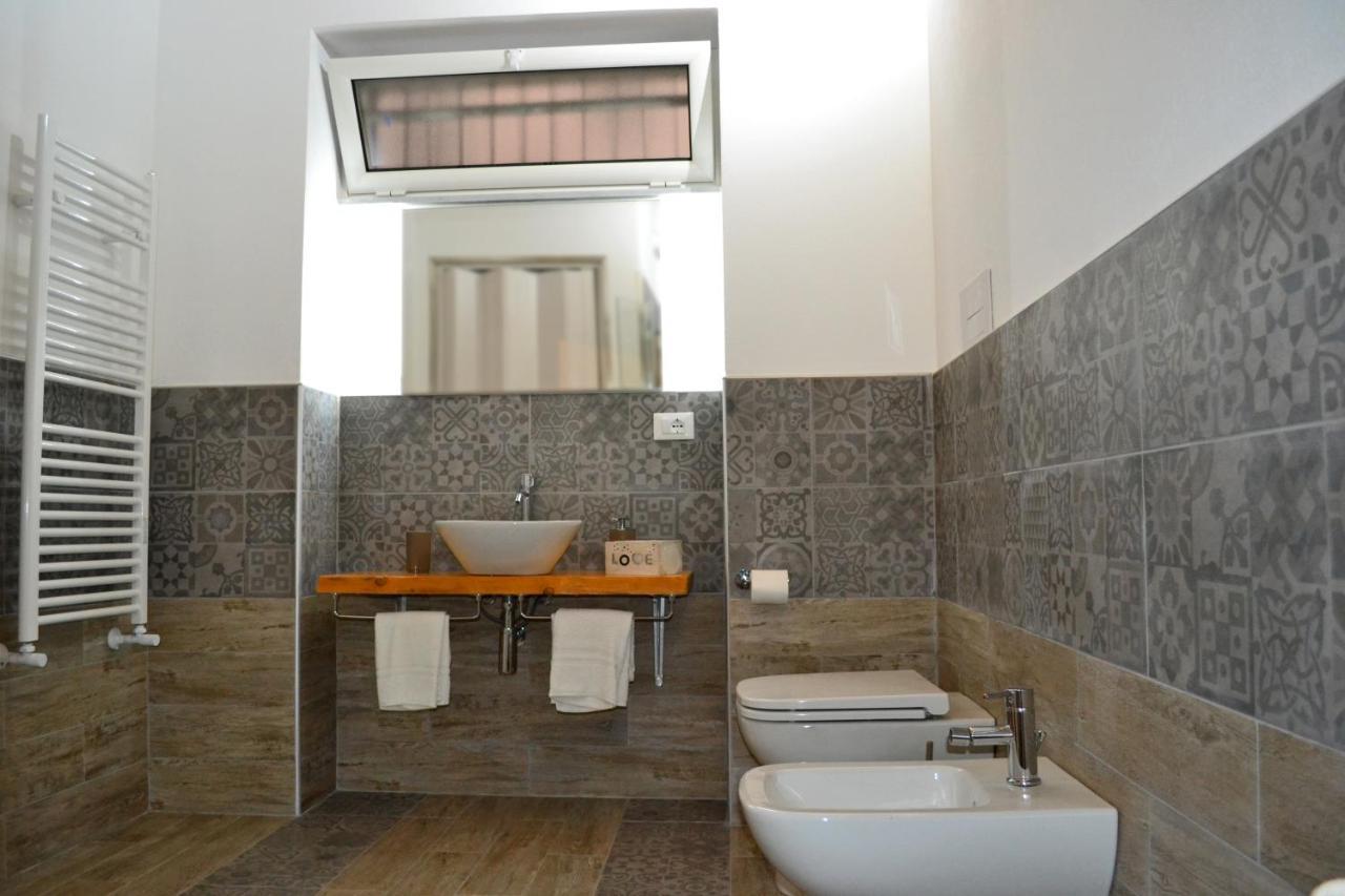 Dimora Castelli Hotel ปาแลร์โม ภายนอก รูปภาพ