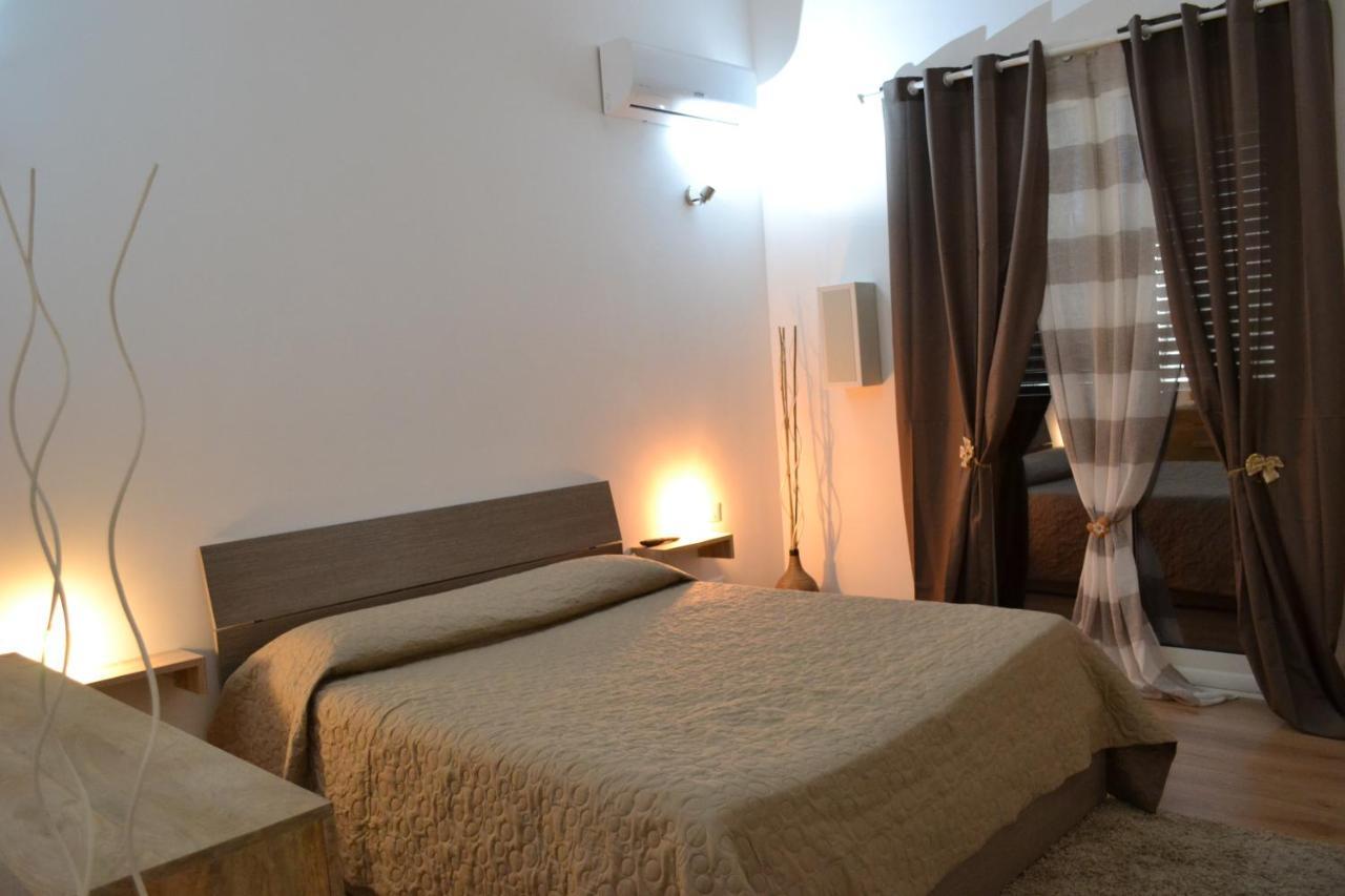 Dimora Castelli Hotel ปาแลร์โม ภายนอก รูปภาพ