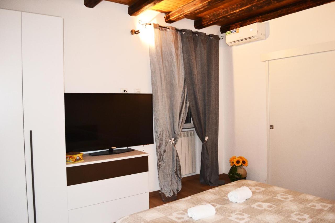 Dimora Castelli Hotel ปาแลร์โม ภายนอก รูปภาพ